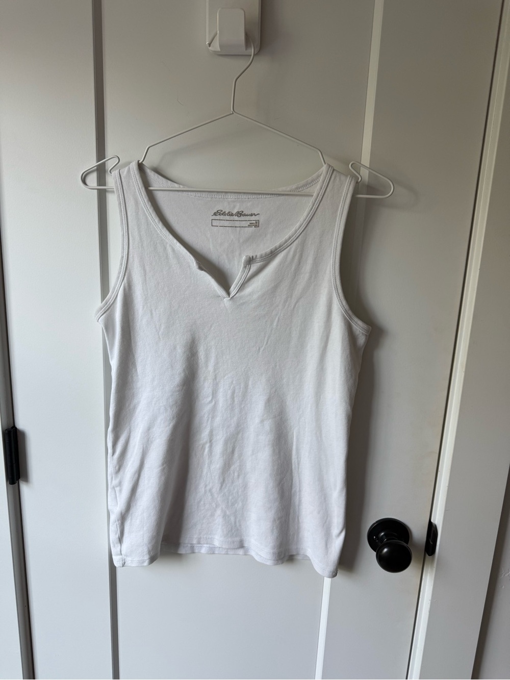 Eddie Bauer White Scoop Neck Tank with Notch